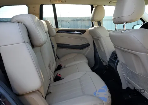 2018 Mercedes-Benz Gls 450 4Matic z USA, uszkodzony, nr VIN 4JGDF6EE2JB130578